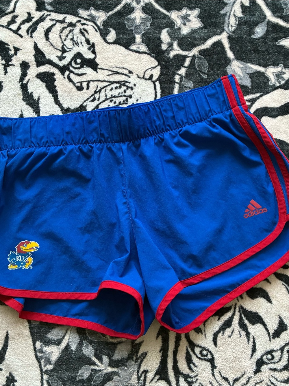 004 - ADIDAS WOMENS UNIVERSITY OF KANSAS KU JAYHAWKS SHORTS